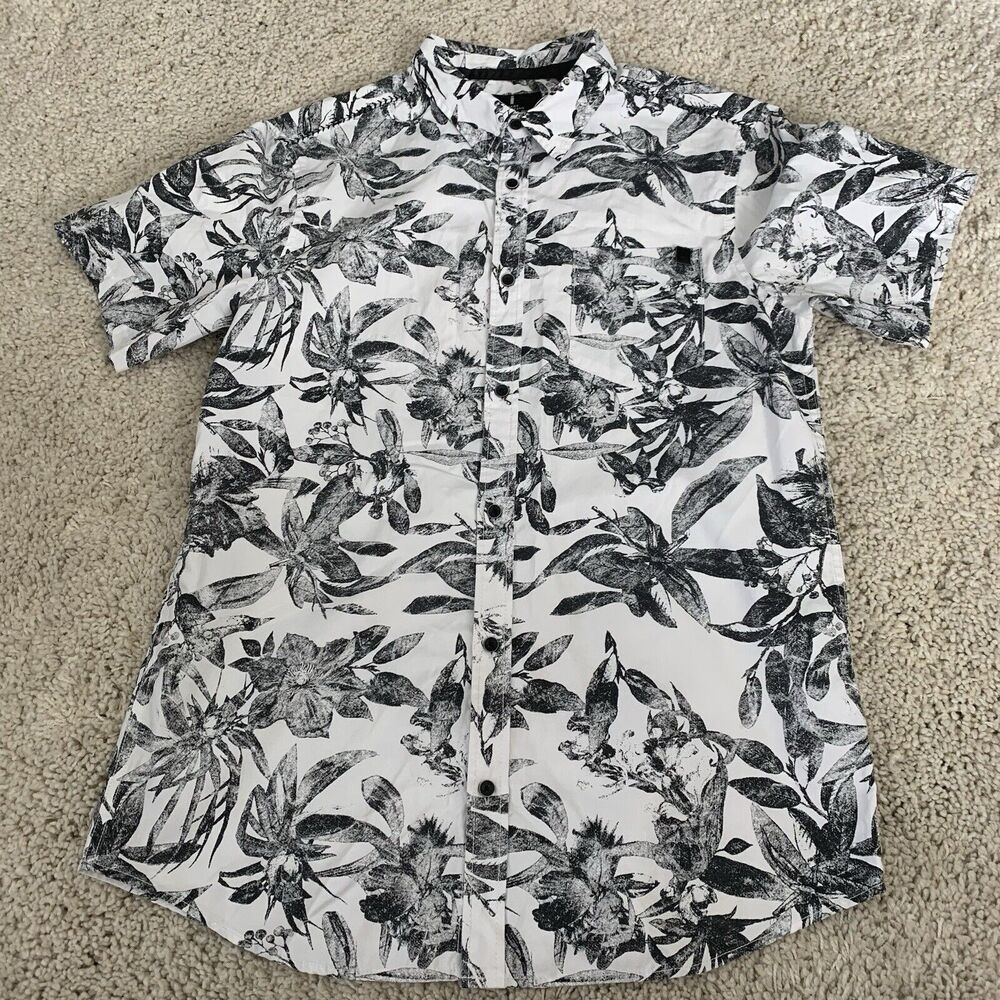 Jeans By Buffalo Shirt Mens Large Black White Floral Short Sleeve Button Up